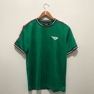 ✨Like new Pony tee✨